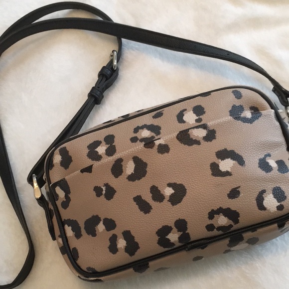 A .New.Day 👜 - Picture 2 of 4